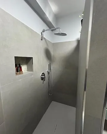 Enza House *