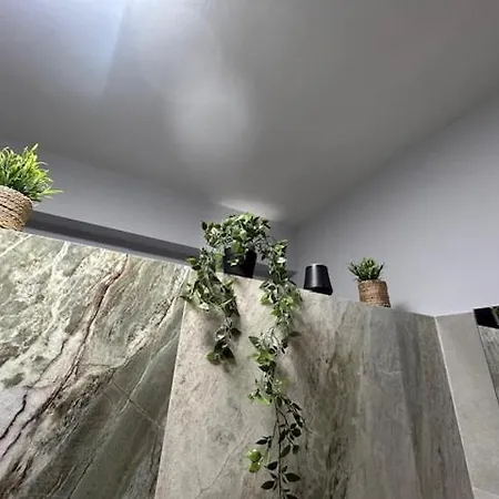 Enza House
