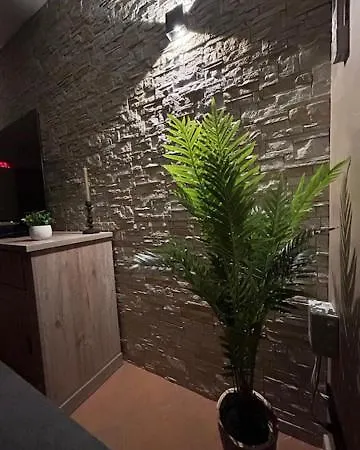 Enza House Apartment