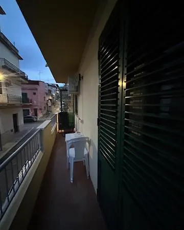 Enza House Apartment *